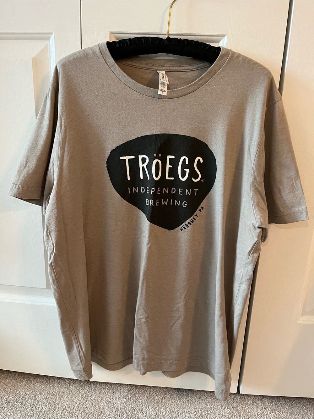 TROEGS Independent Brewing Hershey PA Men’s Gray Logo T‑Shirt